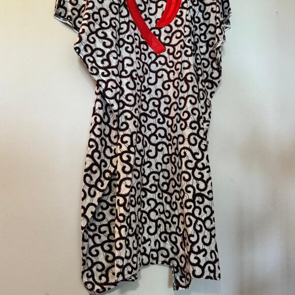 Robe traditionnelle avec motifs éléphants - Picture 2 of 4